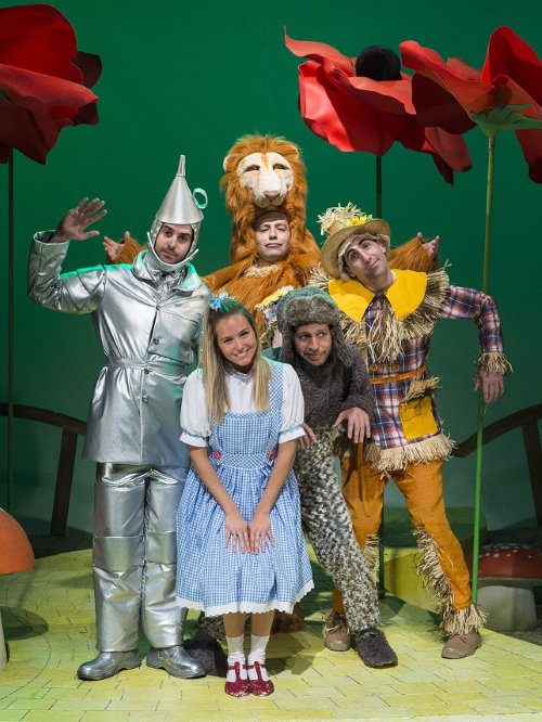 הקוסם מארץ עוץ פסטיבל סוף הקיץ צלם עומר שטיין. לגדול